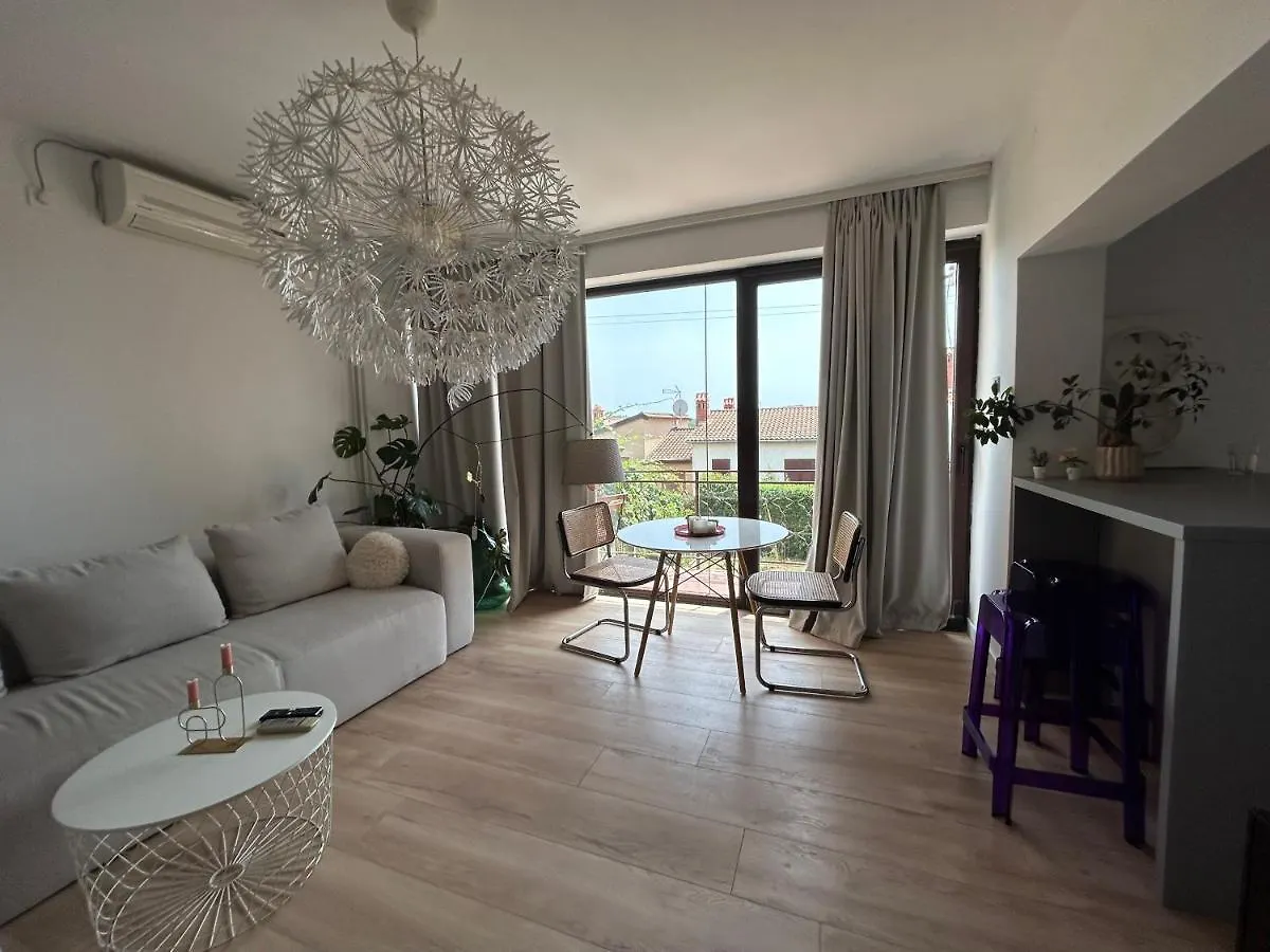 Sunny And Stylish Apartment Bosh3 Poreč Croatie